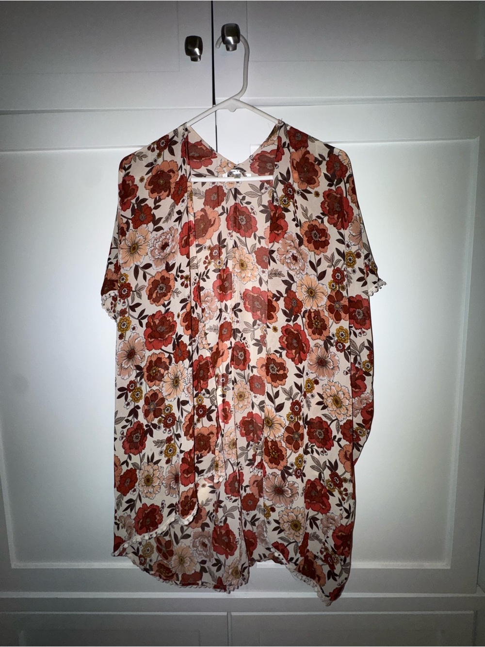 Floral kimono size Lg